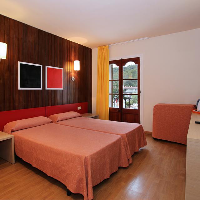 Aparthotel San Eloy photo 3