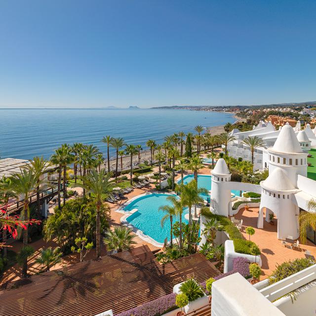 Hotel H10 Estepona Palace - inclusief huurauto - Costa del Sol