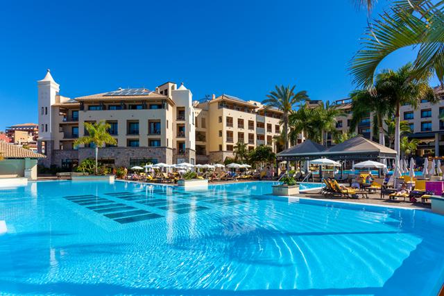Korting zonvakantie Tenerife 🏝️ Hotel GF Gran Costa Adeje 8 Dagen  €704,-