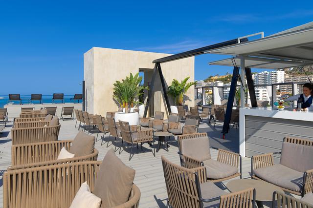Zonovergoten zonvakantie Mallorca 🏝️ 8 Dagen logies ontbijt Hotel H10 Casa del Mar