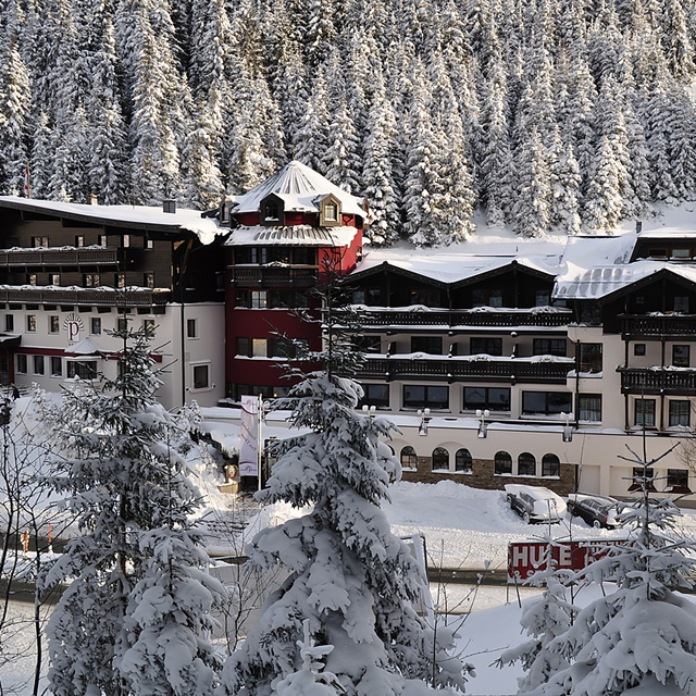Meer info over Hotel Pass Thurn  bij Sunweb-wintersport