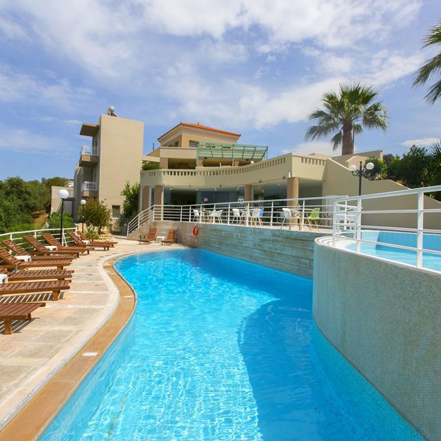 Vakantie Hotel Pelagia Bay in Agia Pelagia (Kreta, Griekenland)