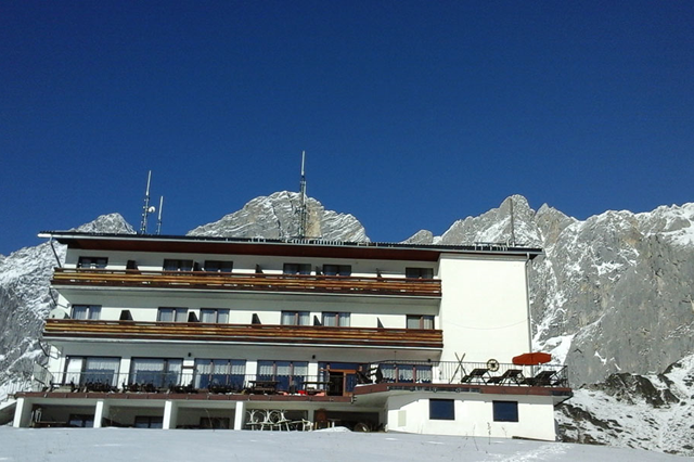 Skiën 3* Ski Amadé € 802,- ➤ Sunweb