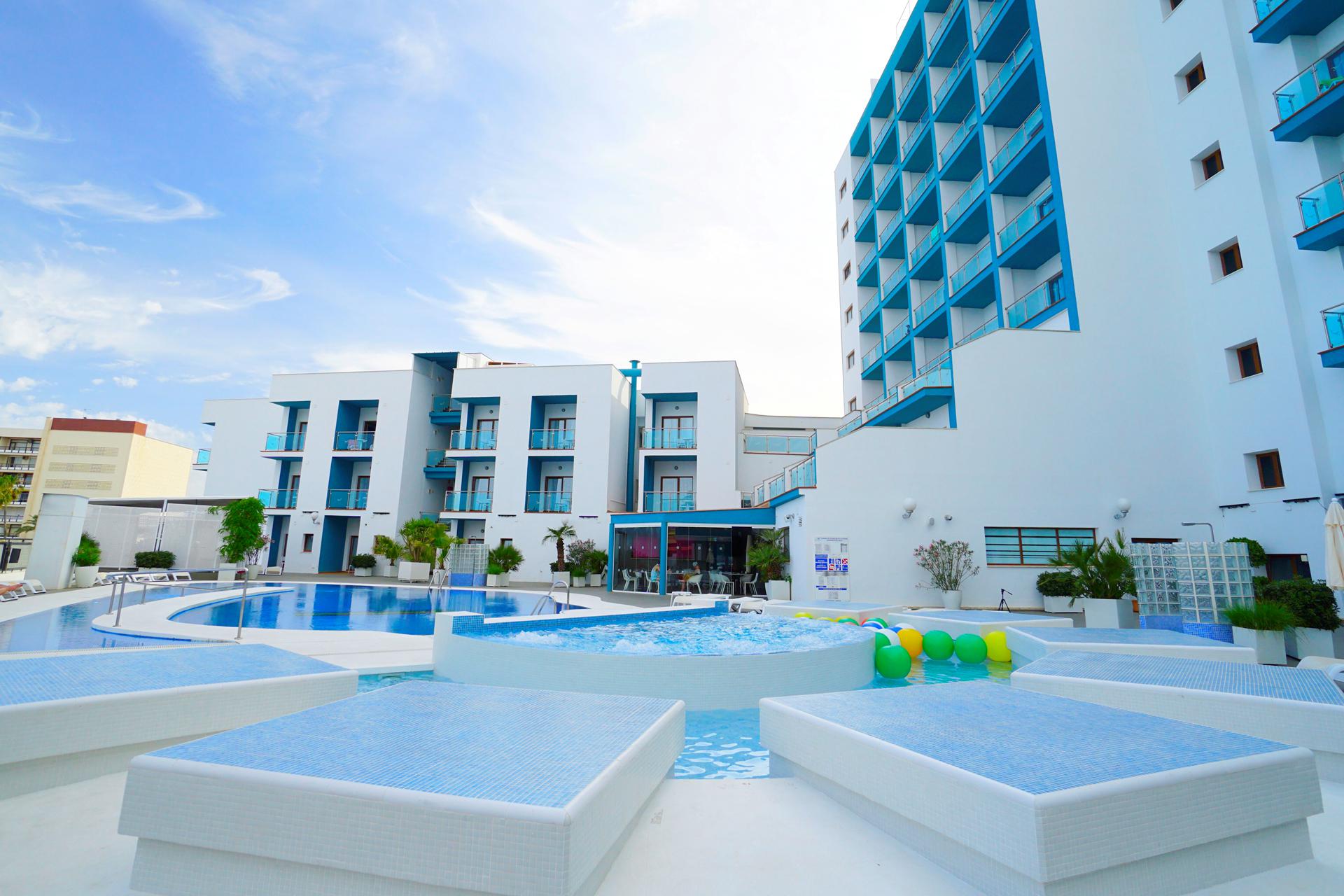 Hotel Ritual Torremolinos - adults only in Andalusië - Costa del Sol ...