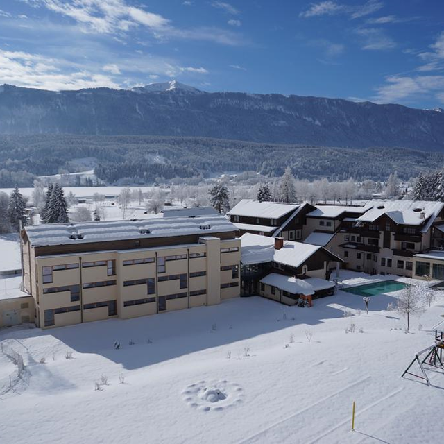 Meer info over Alpen Adria Hotel  bij Sunweb-wintersport