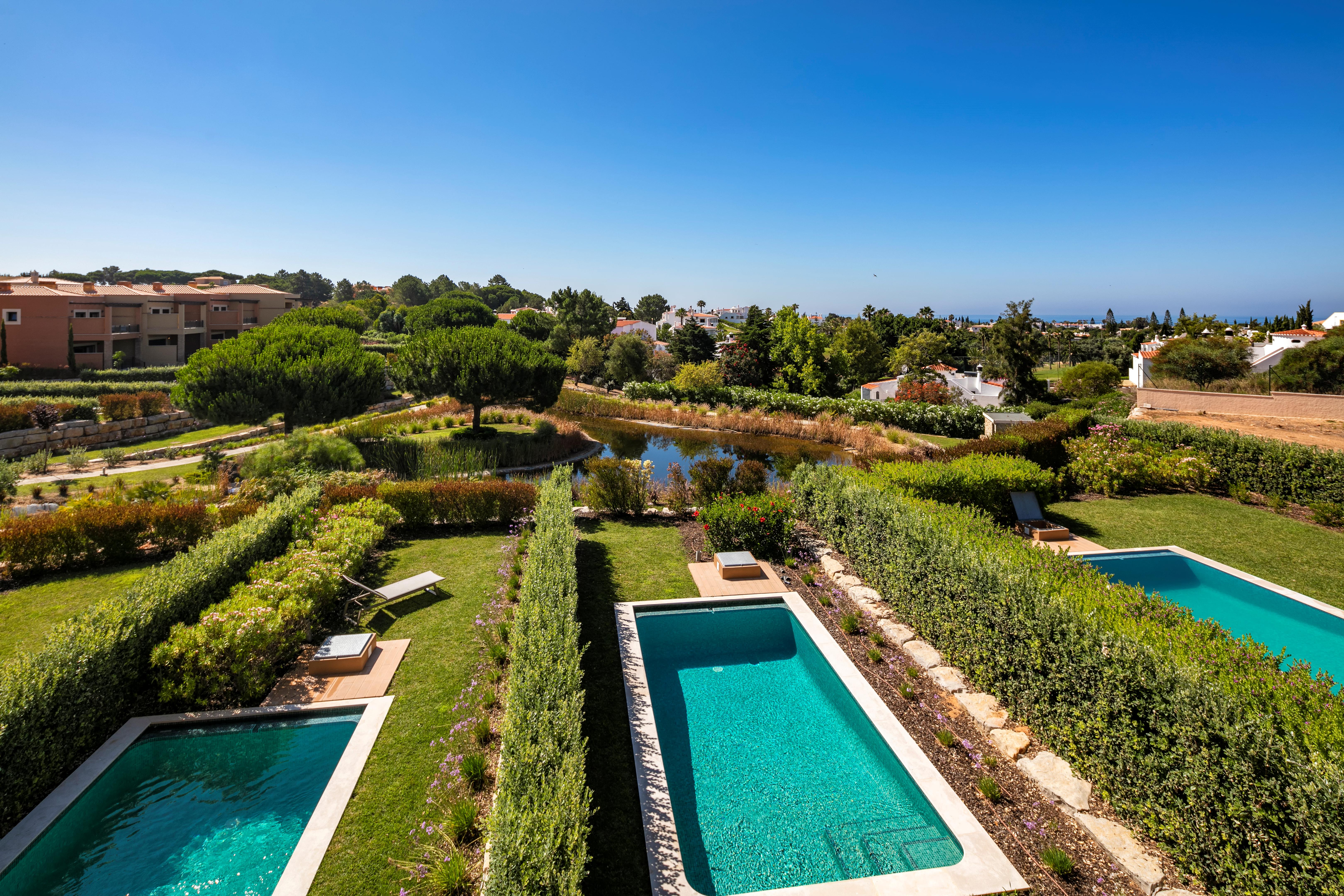 Vale de Milho Village Inclusief huurauto in Algarve, Portugal