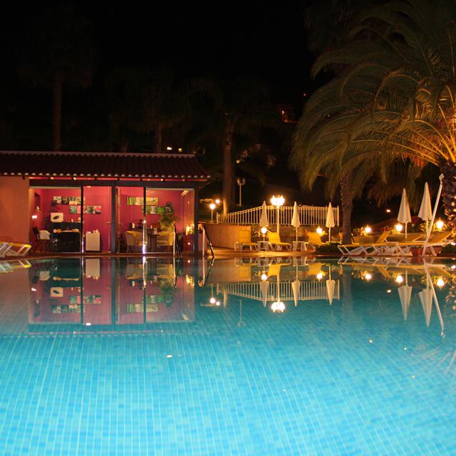 Hotel Ocean Gardens photo 31