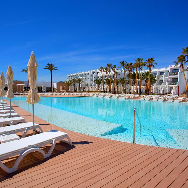 Vakantie Grand Palladium White Island Resort & Spa in Playa d'en Bossa (Ibiza, Spanje)