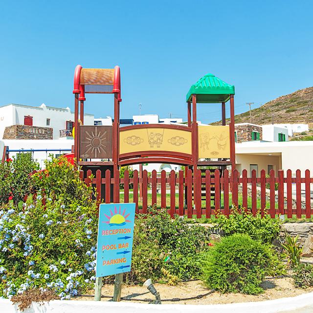 Meer info over Naxos Golden Sun Hotel & Luxury Suites  bij Sunweb zomer