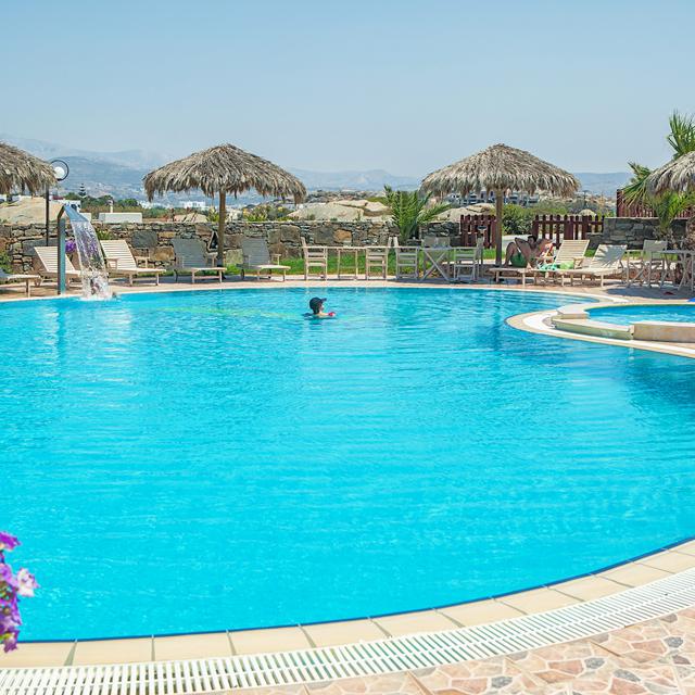 Vakantie Naxos Golden Sun Hotel & Luxury Suites in Stelida (Naxos, Griekenland)