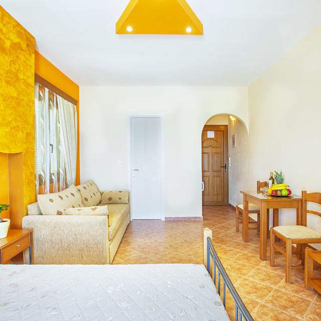 Naxos Golden Sun Hotel & Luxury Suites