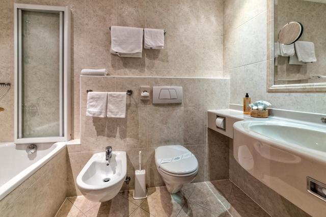 1-persoonskamer algemeen 4.5* Italië € 1123,- ✓ kindvriendelijk resort