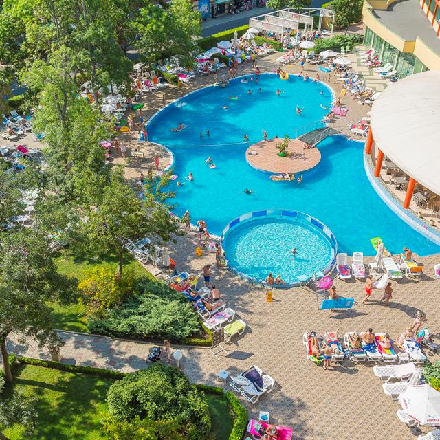 Meer info over Hotel MPM Kalina Garden  bij Sunweb zomer