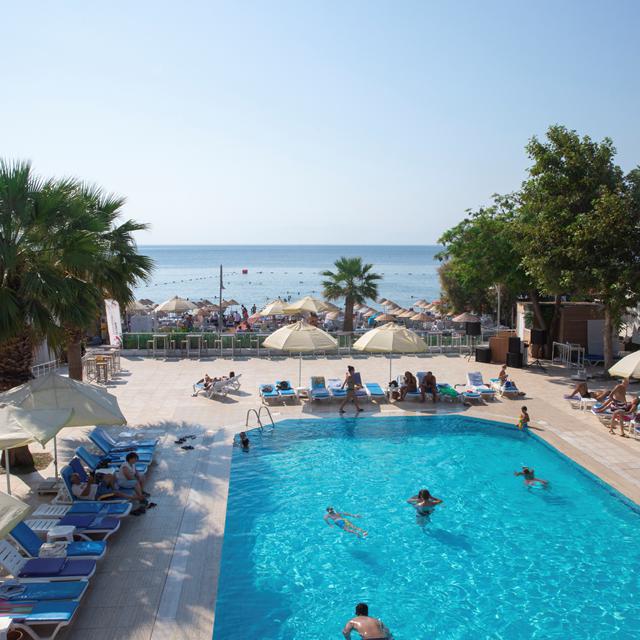 Hotel Petunya Beach Resort