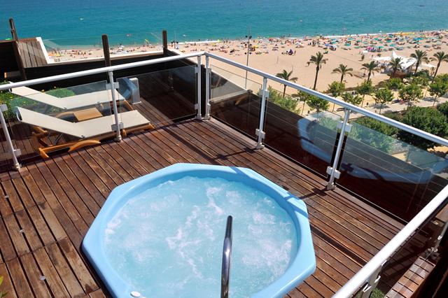 Aanbieding zomervakantie Costa Brava - Hotel Maritim
