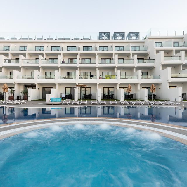Hotel & Spa Cordial Roca Negra - Inclusief huurauto (logies en ontbijt) Hotel & Spa Cordial Roca Negra - Inclusief huurauto (logies en ontbijt)