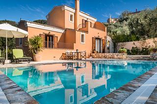 Mastrogiannis Country Retreat