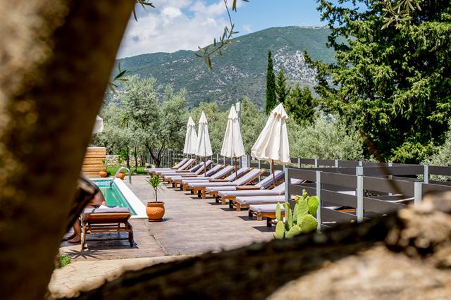 Zonnige zonvakantie Lefkas ☀ 8 Dagen logies Appartementen Golden Sun Villas