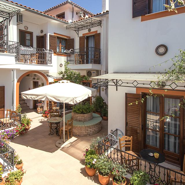 Vakantie Appartementen Marouso in Skiathos-Stad (Skiathos, Griekenland)