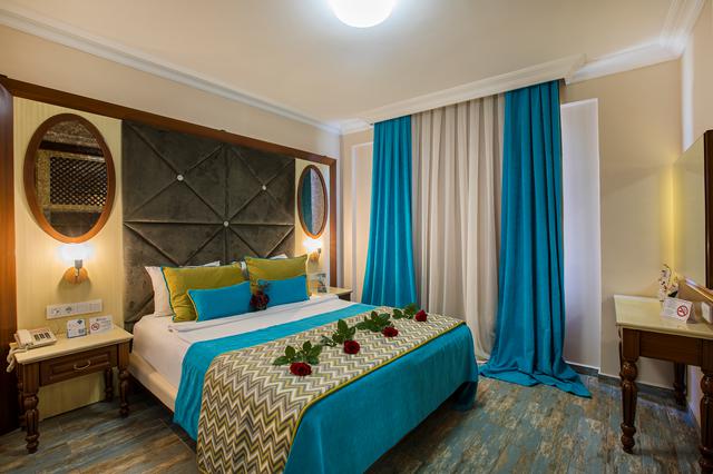 All inclusive zonvakantie Turkse Rivièra - Hotel Club Big Blue Suite