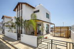 Louis Chris Le Mare Villa