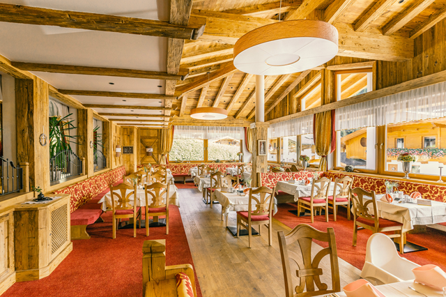 Ongelooflijke actieprijs wintersport Ski Juwel Alpbachtal Wildschönau ⛷️ 8 Dagen  Hotel Alphof