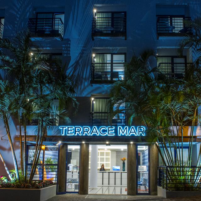 Aparthotel Terrace Mar Suites photo 9