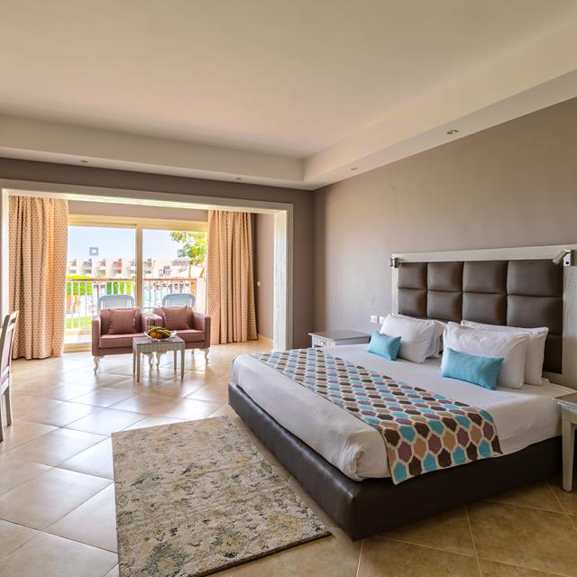 Hôtel SUNRISE Grand Select Crystal Bay Resort photo 2