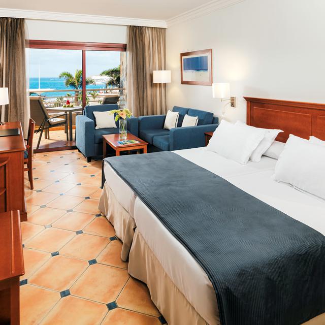 Meer info over Hotel H10 Playa Meloneras Palace  bij Sunweb zomer