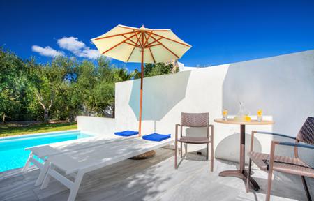 Hotel The Island (kost og logi) - voksenhotel slide 4