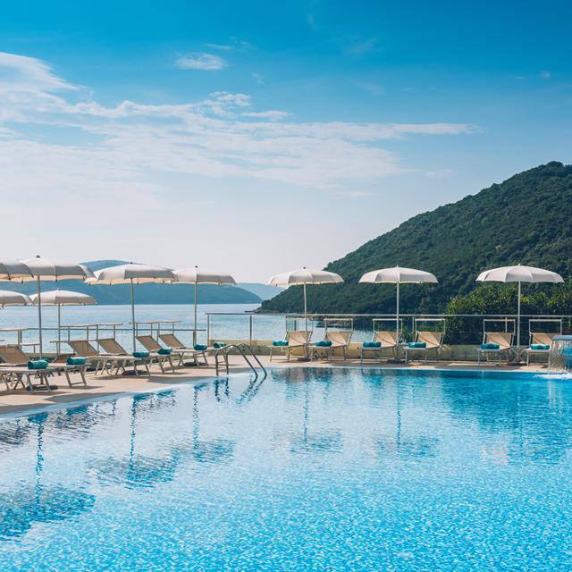 Meer info over Hotel Iberostar Herceg Novi  bij Sunweb zomer