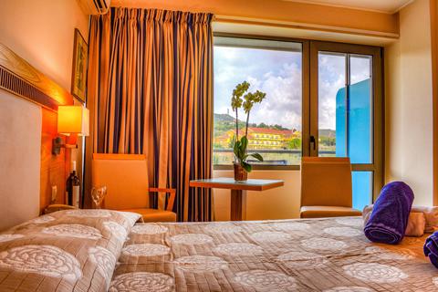 Goedkoopste zomervakantie Kefalonia - Hotel Mediterranee