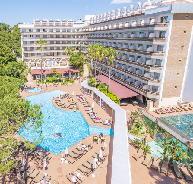 Meer info over Hotel Golden Port Salou & Spa  bij Sunweb zomer