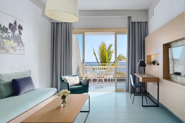 Goedkoopste vakantie Lanzarote ⛱️ 8 Dagen logies ontbijt Plus Fariones Suite Hotel
