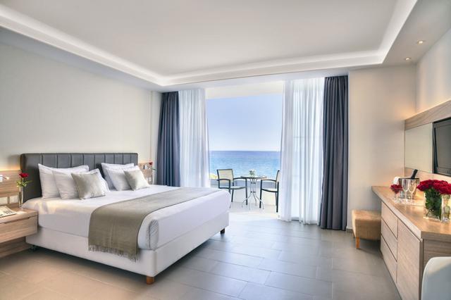 Deal zonvakantie Cyprus. - Hotel The Royal Apollonia