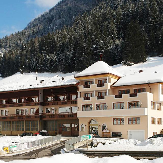 First Mountain Hotel Ischgl-Kappl