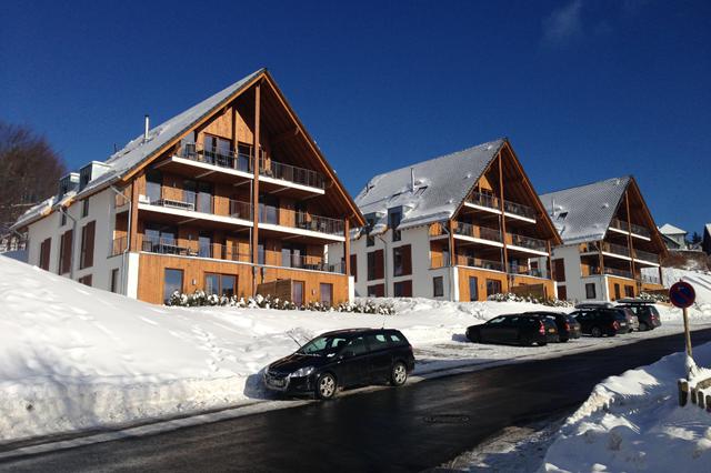 Beste aanbieding skivakantie Wintersport-Arena Sauerland ⛷️ Vakantiepark Roompot Bergresort Winterberg 5 Dagen  €174,-