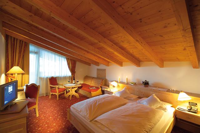 Last minute skivakantie Dolomiti Superski ⛷️ Hotel Armin