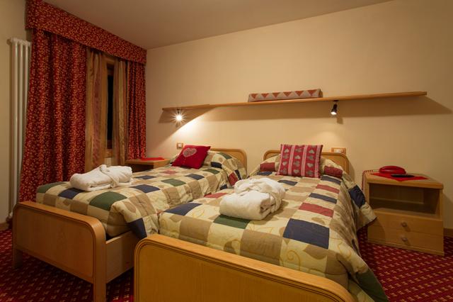 Ongeloofelijke wintersport Breuil-Cervinia ⛷️ Hotel Lac Bleu 8 Dagen  €669,-