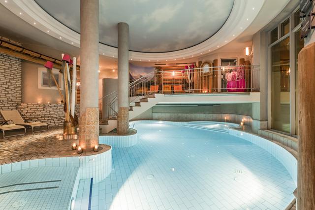 Wellness Saalbach € 1538,- 【met skipas】