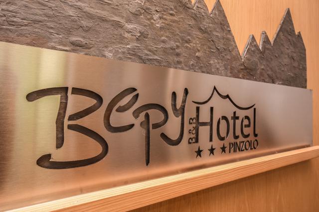 Last minute skivakantie Val di Sole ⛷️ Hotel Bepy