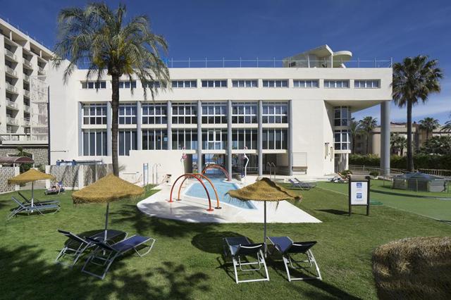 Inpak Deal zonvakantie Costa del Sol 🏝️ 8 Dagen halfpension MedPlaya Hotel Pez Espada