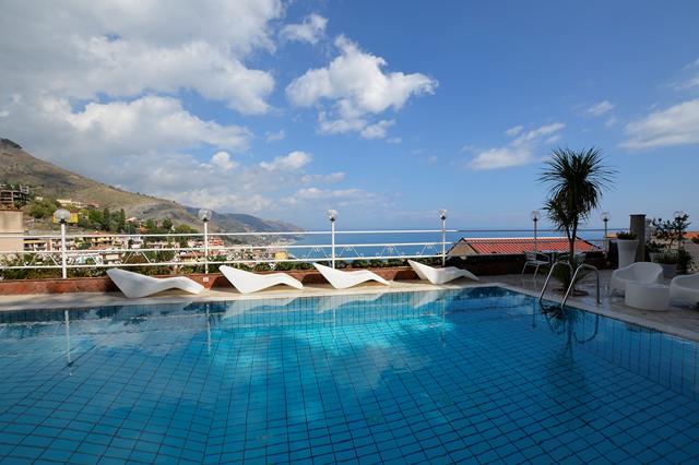 Goedkoop op vakantie Sicilië 🏝️ Splendid Hotel Taormina