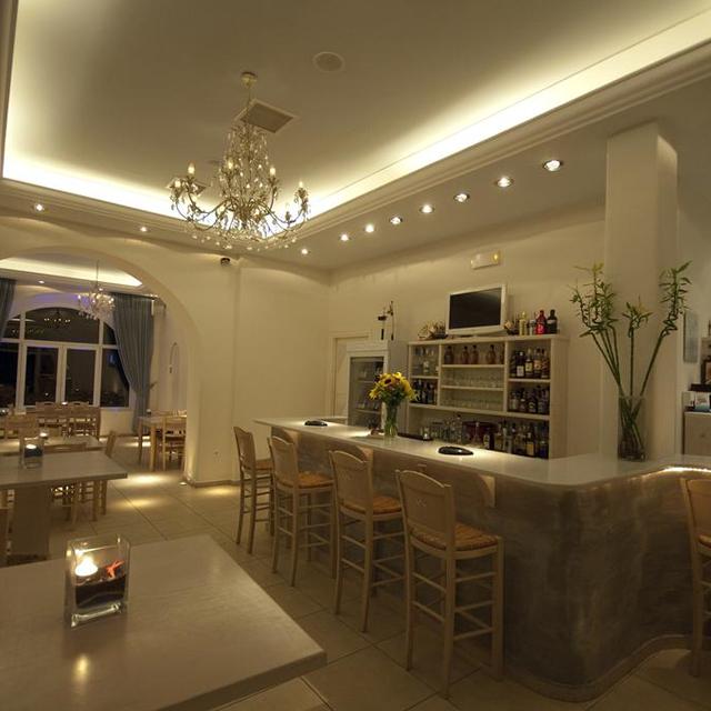 Makis Place photo 12