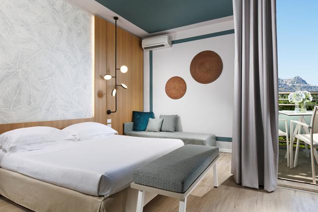 Boekingskorting zonvakantie Sicilië 🏝️ 8 Dagen logies ontbijt Unahotel Naxos Beach Sicilia