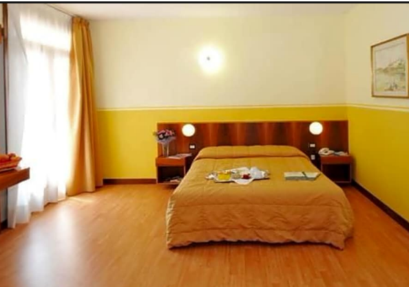 Park Hôtel Jolanda photo 6