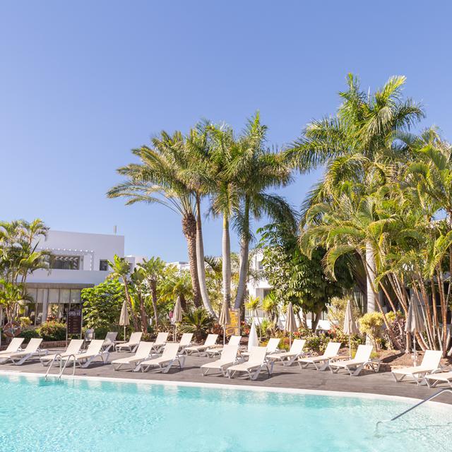 Meer info over R2 Bahia Playa & Spa Design Hotels  bij Sunweb zomer