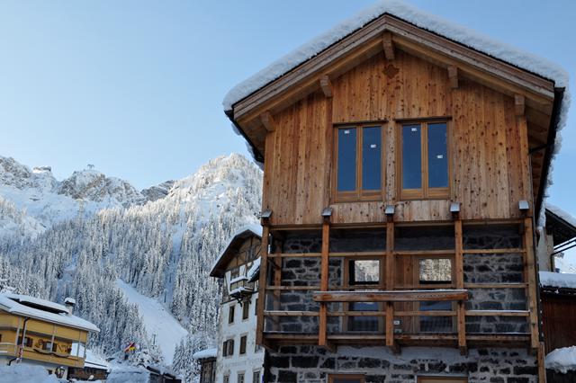 Speciale aanbieding wintersport Dolomiti Superski ❄ 8 Dagen logies Appartementen Chalet Royal