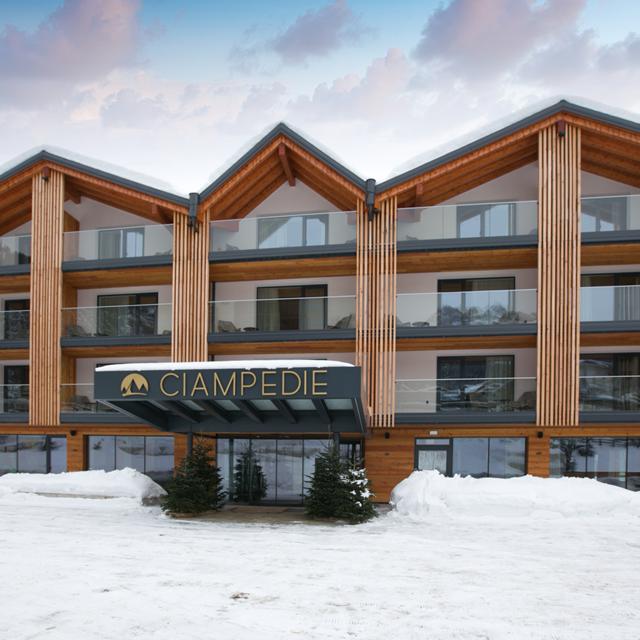 Meer info over Hotel Ciampedie  bij Sunweb-wintersport