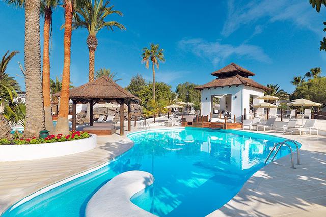 Fantastische zonvakantie Lanzarote - Hotel H10 White Suites